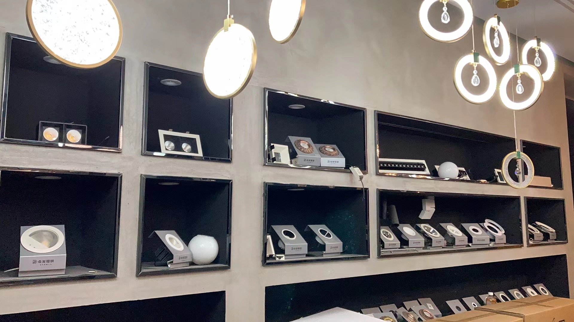 أفكار الإضاءة الداخلية